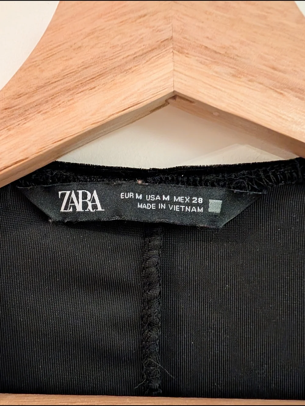 Zara Black Ribbed Top - Picture 5 of 5